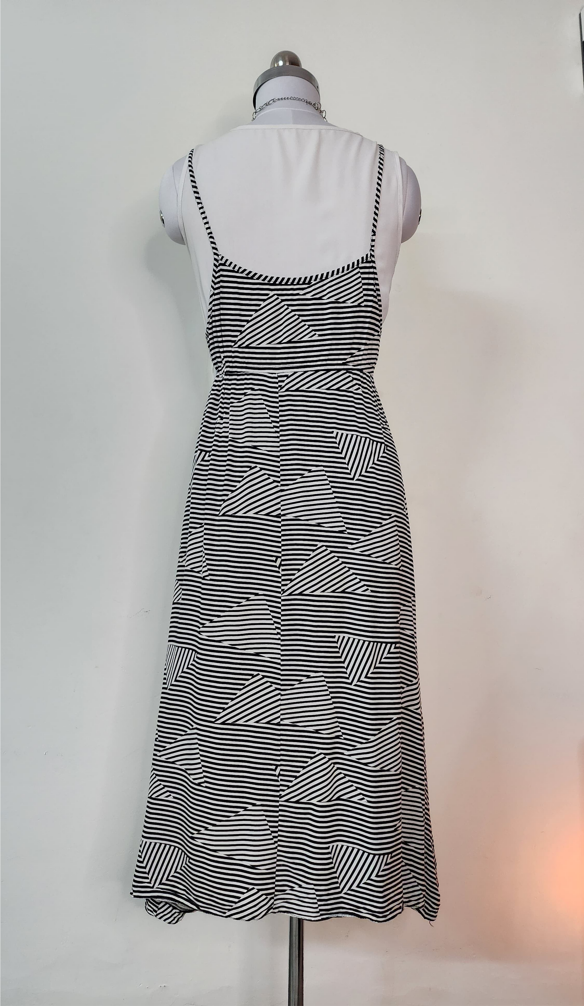 Black and White Geometric Stripe Midi Dress