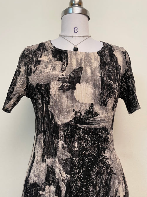 Abstract Art Print Pleated Midi Dress - Short Sleeve Round Neck
