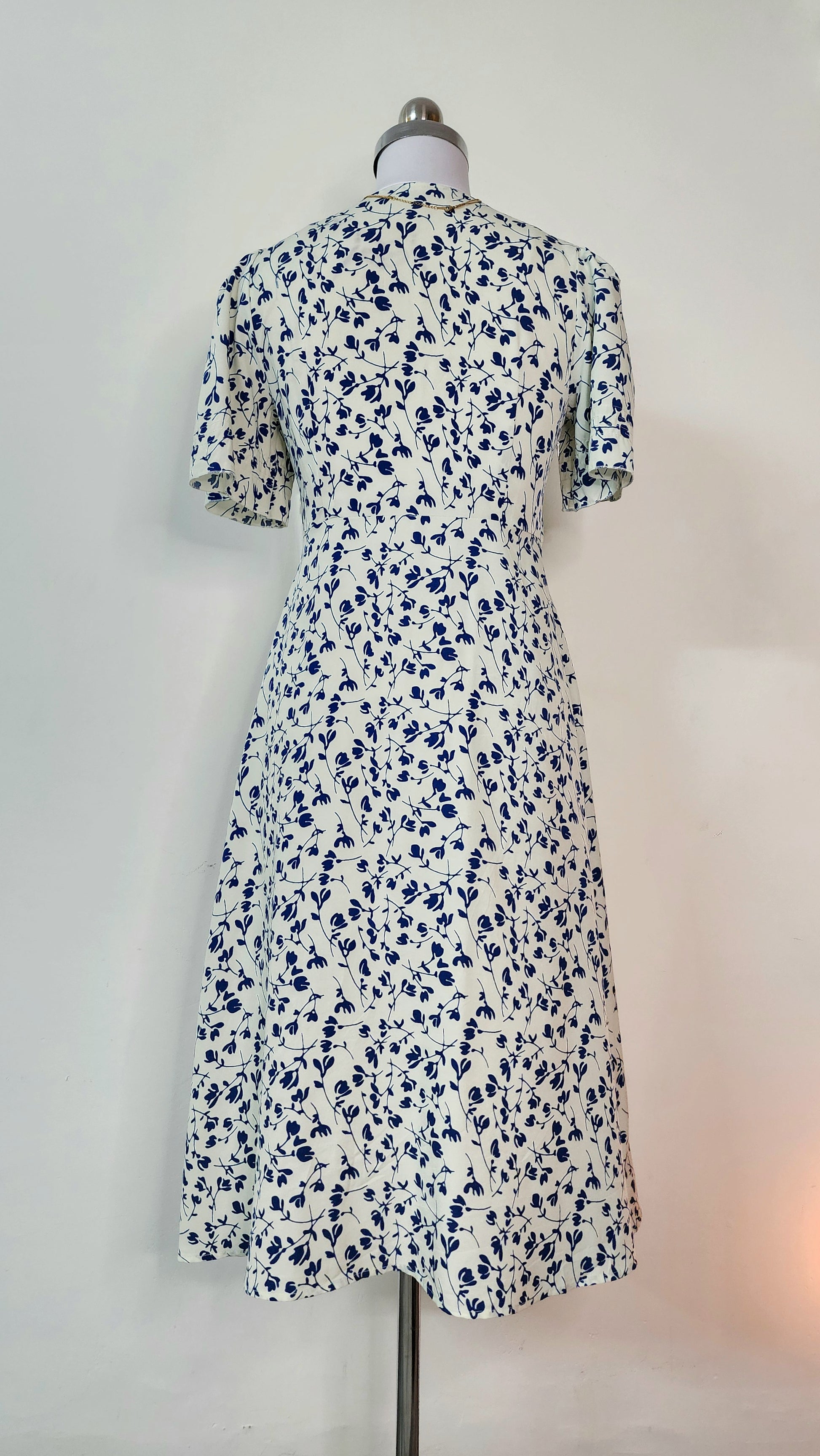 Blue Floral Print Midi Dress - Short Sleeve V-Neck