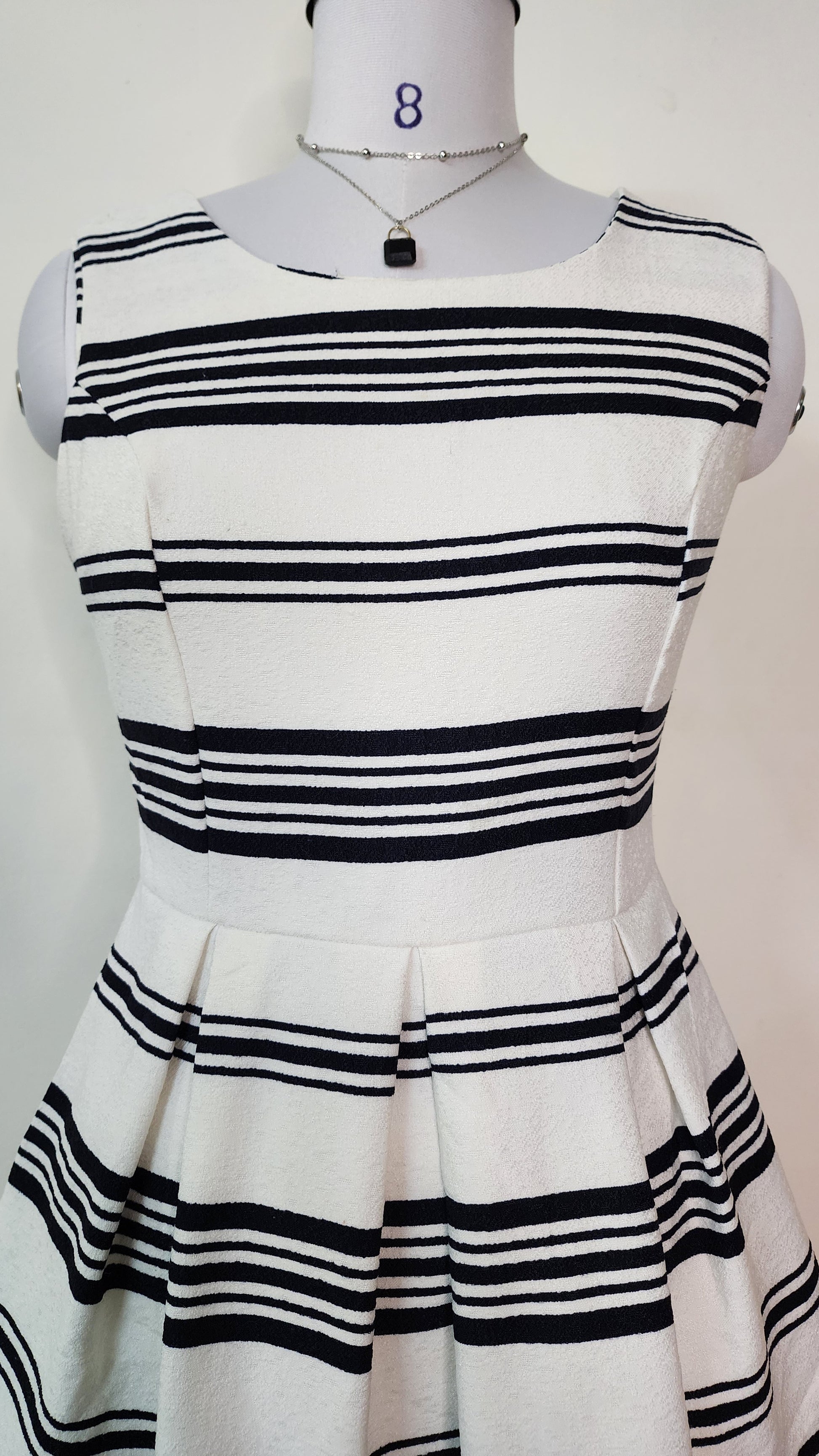 Chic Striped Sleeveless Mini Dress - Black and White Pleated A-Line
