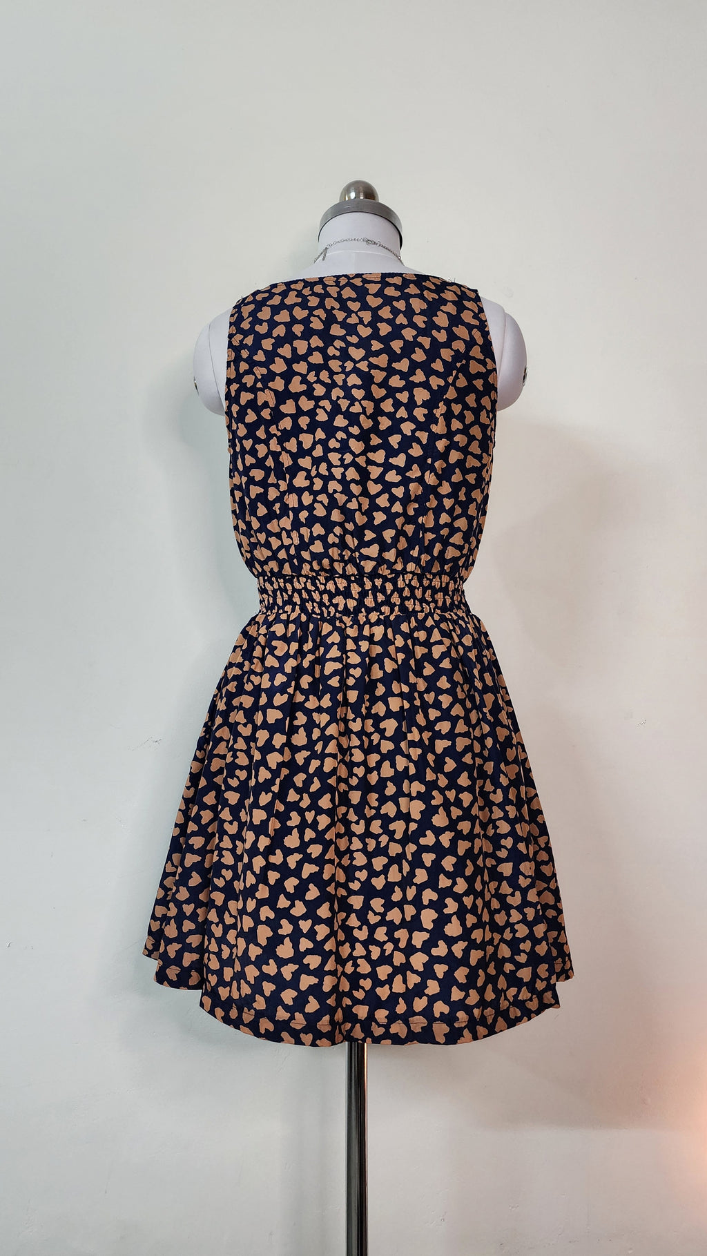 Cute Heart Print Sleeveless Mini Dress - Navy & Beige