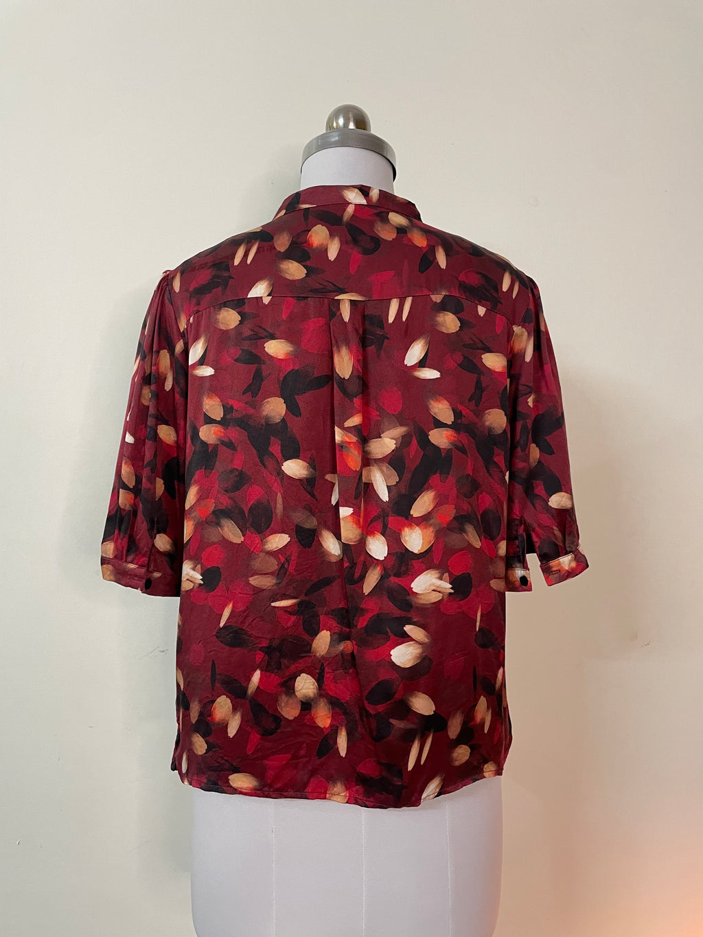 Red Abstract Floral Print Blouse - Short Sleeve Stand Collar Top