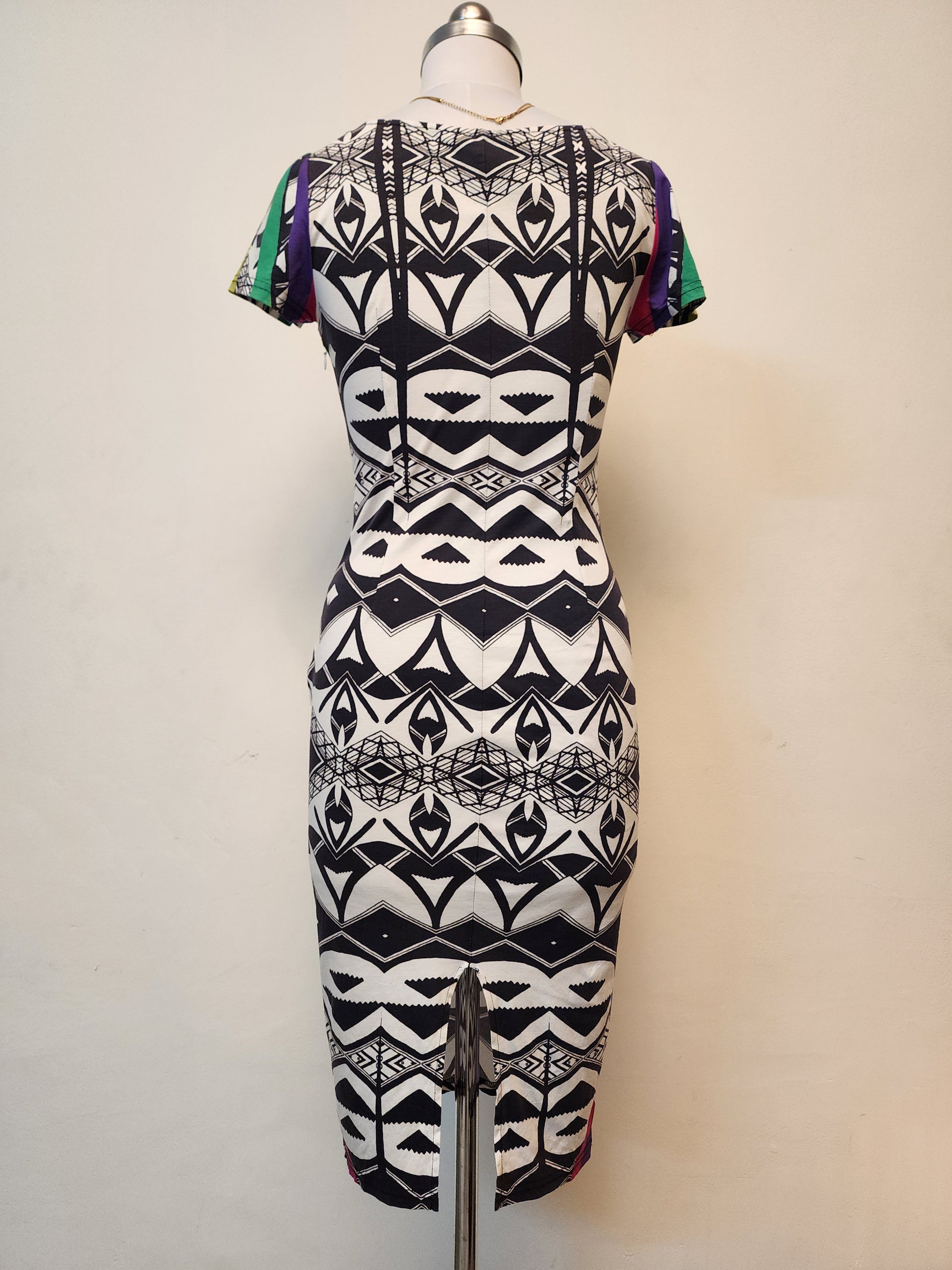 Vibrant Geometric Print Midi Dress - Short Sleeve Bodycon Style
