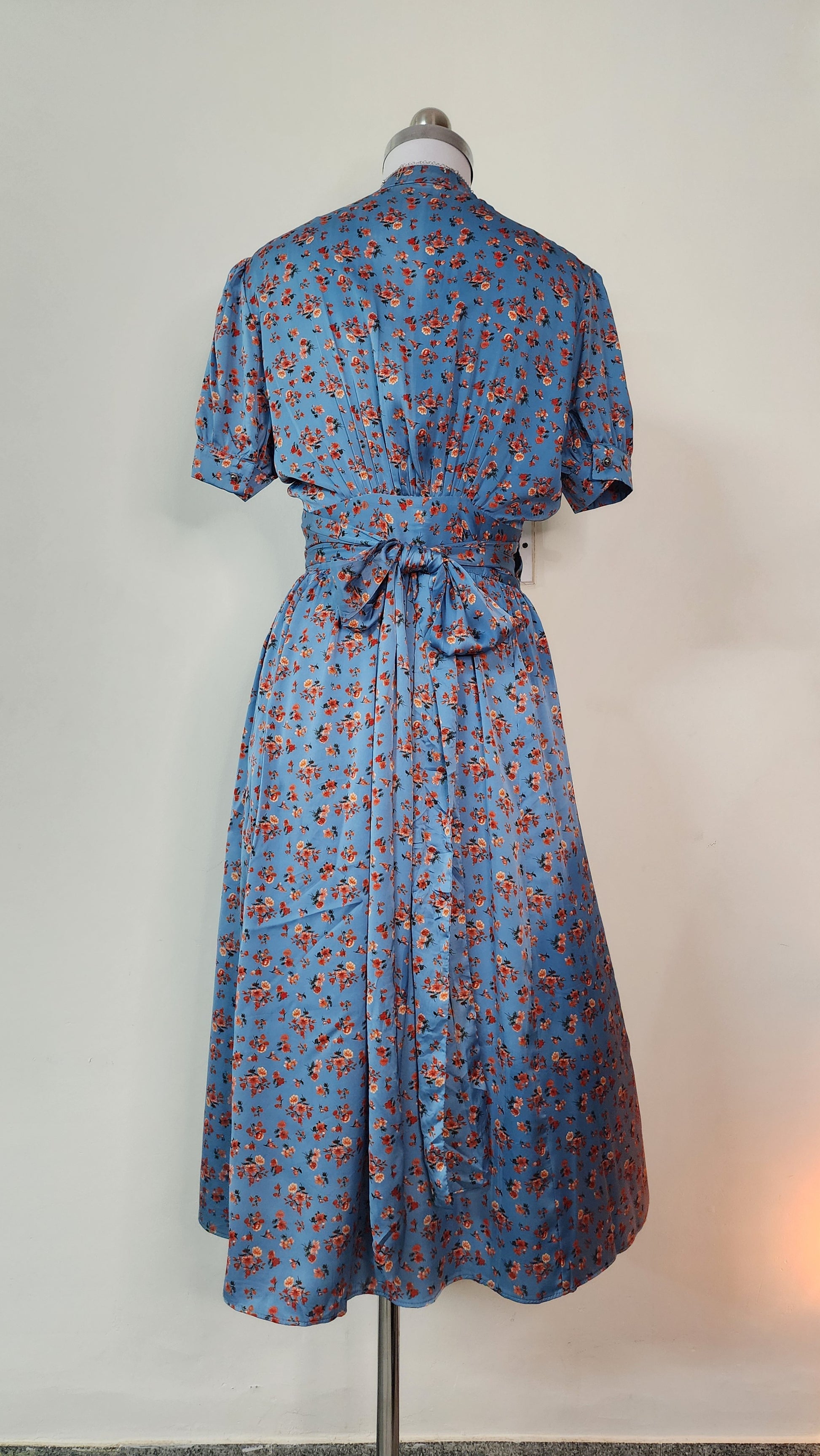 Vintage Style Blue Floral wrap around Midi Dress - Short Sleeve V-Neck with Tie Back