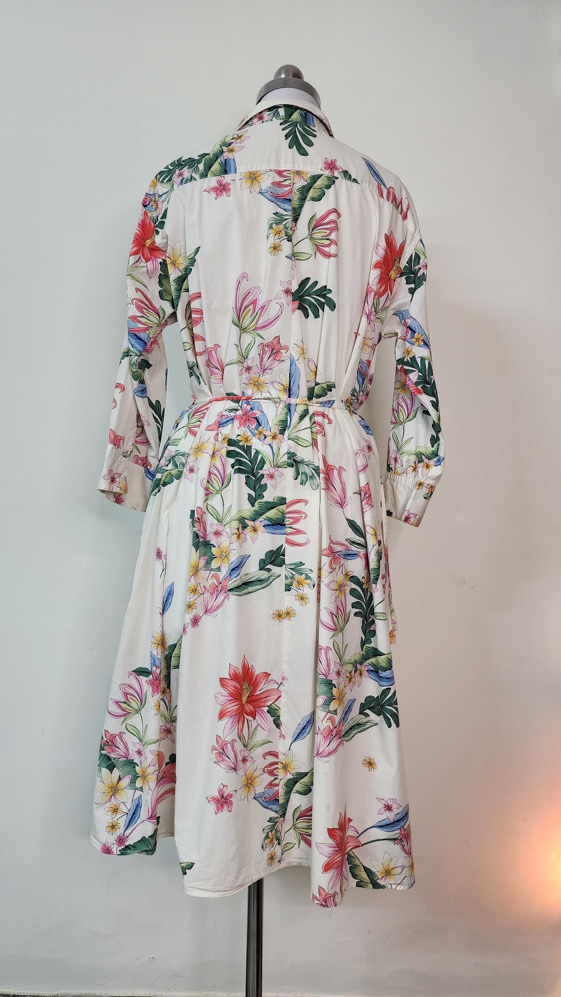 ZARA White Floral Print Button-Front Midi Dress with Tie Waist